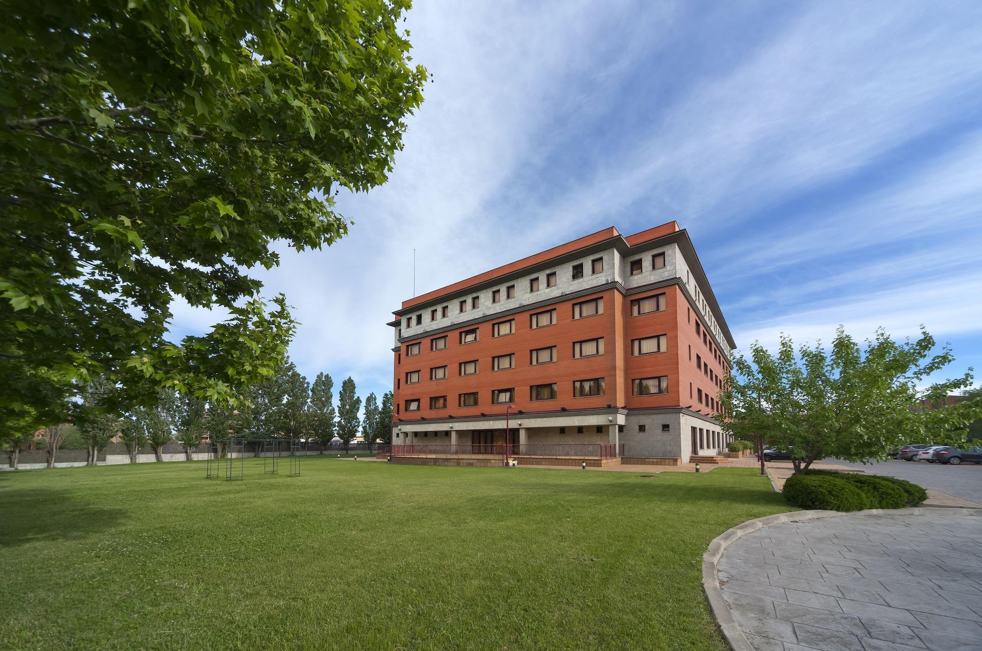 Exe Getafe Hotel Exterior photo